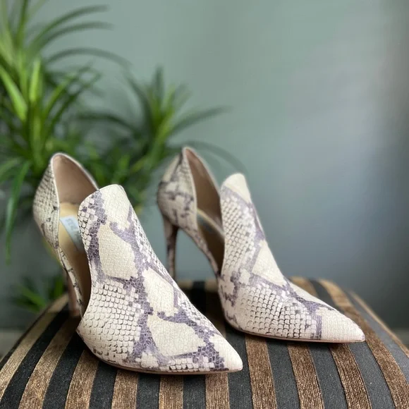 Steve Madden Elegant Snakeskin Patterned Heels size 10 - Picture 2 of 10